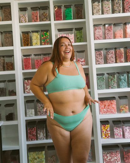 Blue Crush | Model wearing size 2XL