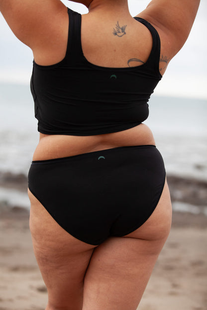 Black | Model is wearing size XL
