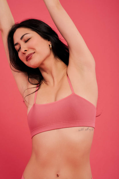 Desert Rose | Model is wearing size XS